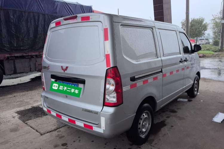 Used Wuling Rongguang S 2021 1.2L Base Model Window-Sealed 2-Seat LSI Car Rear Right 45 Deg