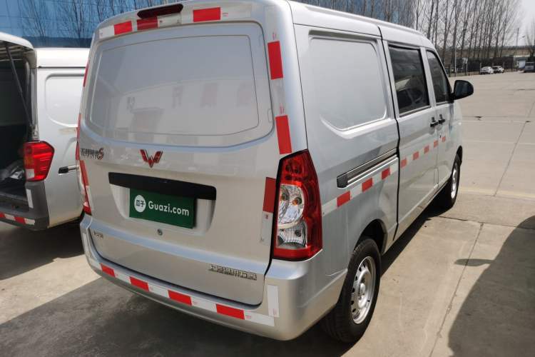 Used Wuling Rongguang S 2021 1.2L Base Model Window-Sealed 5-Seat LSI Car Rear Right 45 Deg