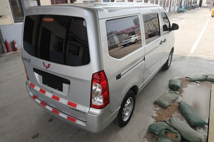 Used Wuling Rongguang S 2021 1.2L Base Model 7-Seater LSI Rear Right 45 Deg