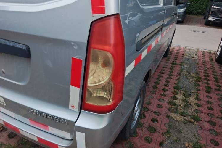 Used Wuling Rongguang S 2021 1.2L Base Model Window-Sealed 2-Seat LSI Car Right Rear Taillight
