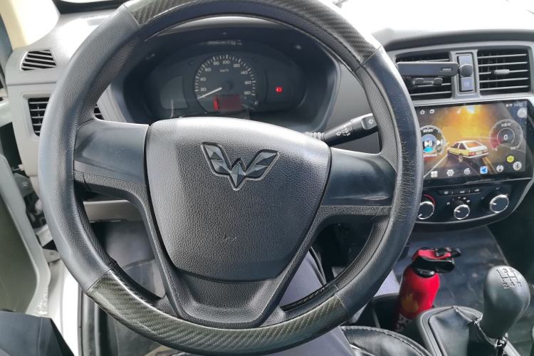 Used Wuling Rongguang S 2021 1.2L Standard Model Window-Sealed Car with Air Conditioning 2 Seats LSI Steering Wheel