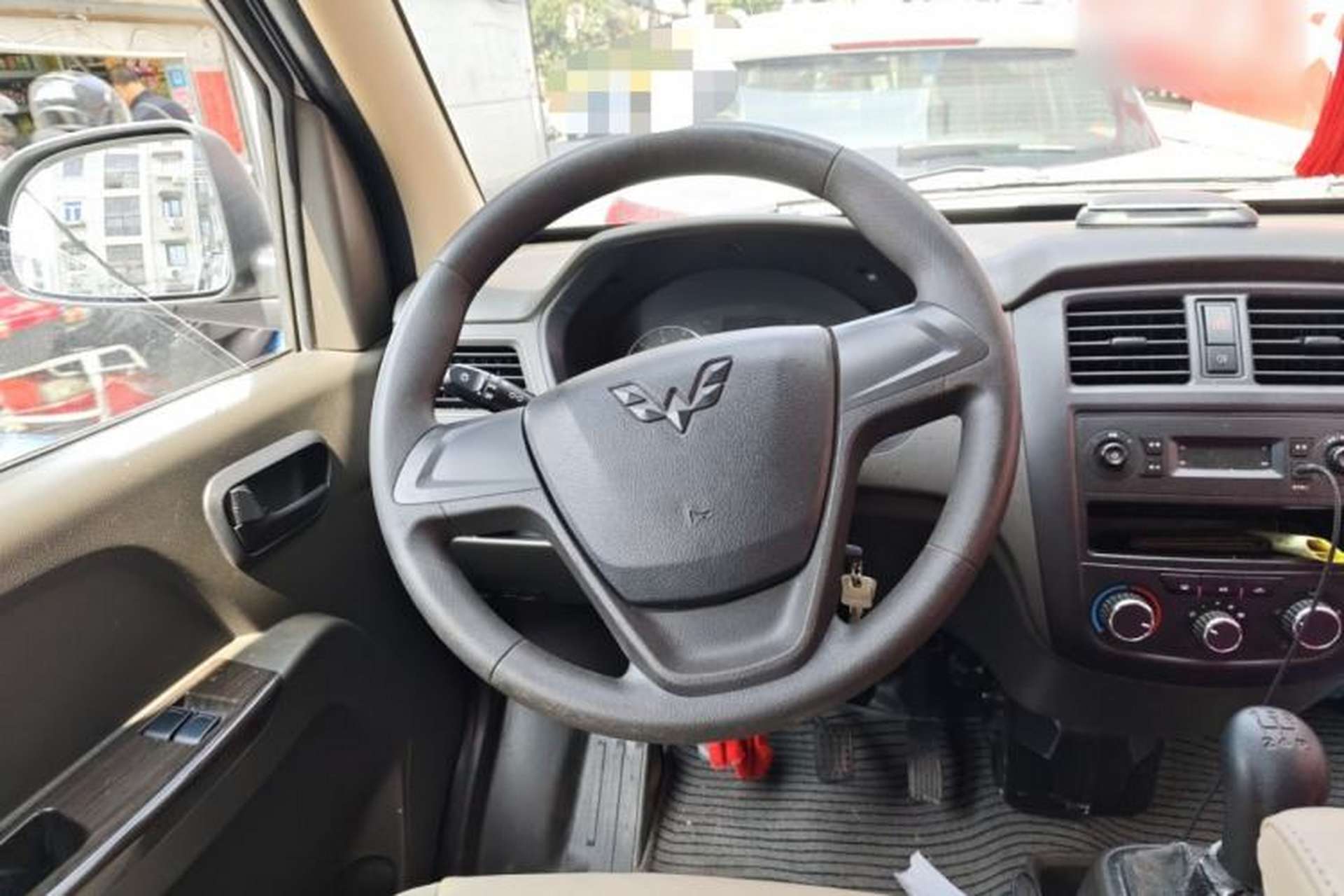 Used Wuling Rongguang S 2021 1.2L Standard Edition Air-Conditioned 5-Seater LSI Steering Wheel