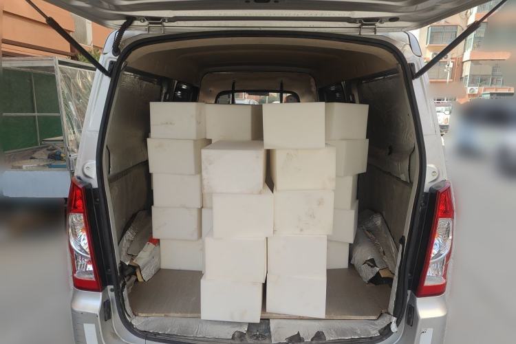 Used Wuling Rongguang S 2021 1.2L Base Model Window-Sealed 2-Seat LSI Car Trunk