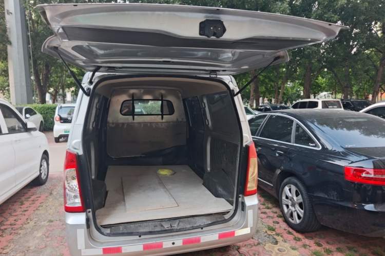 Used Wuling Rongguang S 2021 1.2L Base Model Window-Sealed 2-Seat LSI Car Trunk