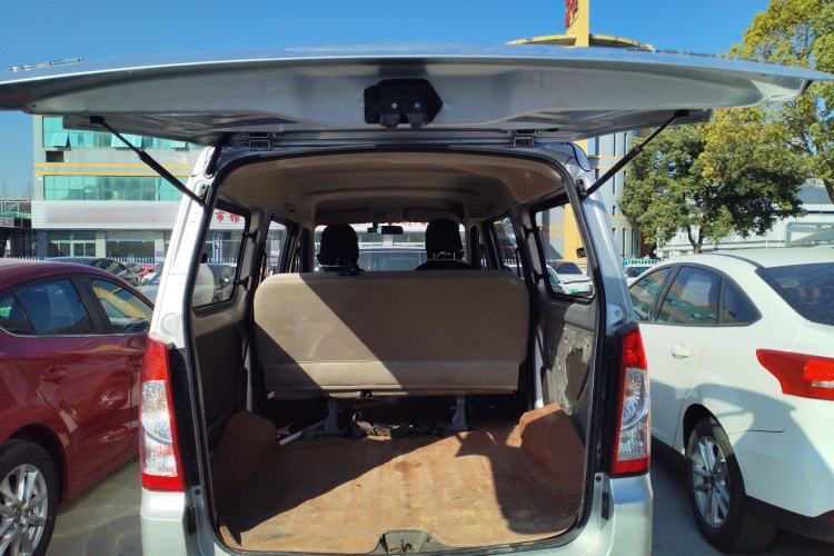 Used Wuling Rongguang S 2021 1.2L Standard Version with Power Steering 5-Seater LSI Trunk