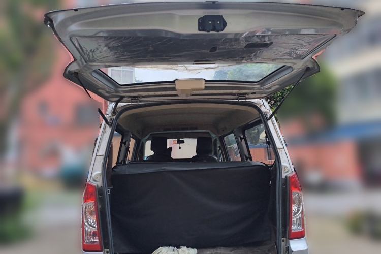 Used Wuling Rongguang S 2021 1.2L Standard Edition Air-Conditioned 7-Seater LSI Trunk