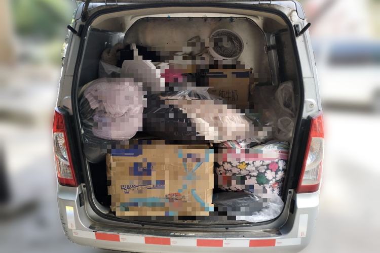 Used Wuling Rongguang S 2021 1.2L Base Model Window-Sealed 5-Seat LSI Car Trunk