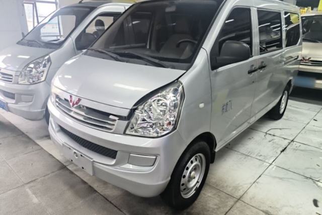 Used Wuling Rongguang S 2021 1.2L Base Model 7-Seater LSI