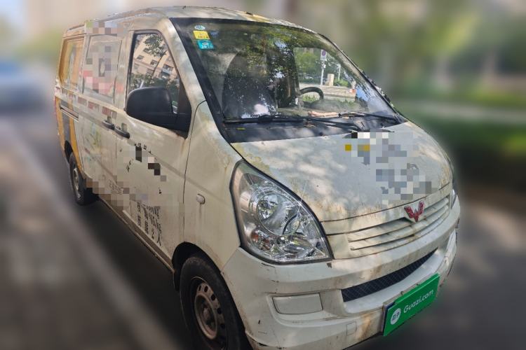 Used Wuling Rongguang S 2021 1.2L Base Model Window-Sealed 2-Seat LSI Car Front Right 45 Deg