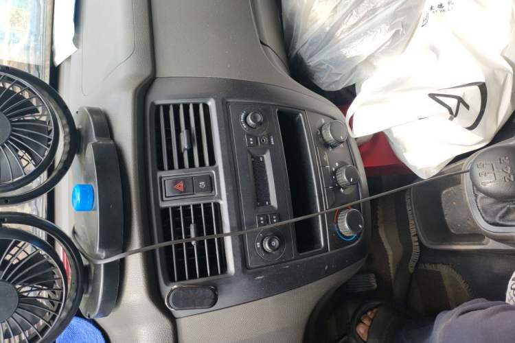 Used Wuling Rongguang S 2021 1.2L Base Model 5-Seater LSI Audio And AC Panel