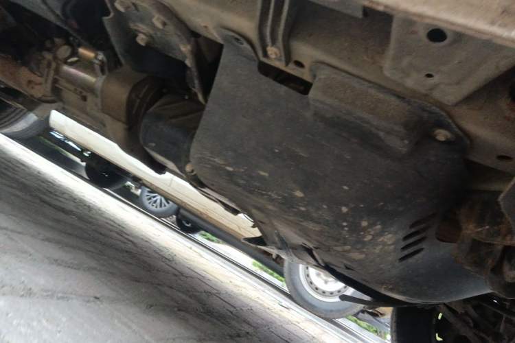 Used Wuling Rongguang S 2021 1.2L Base Model 7-Seater LSI Chassis Front Right