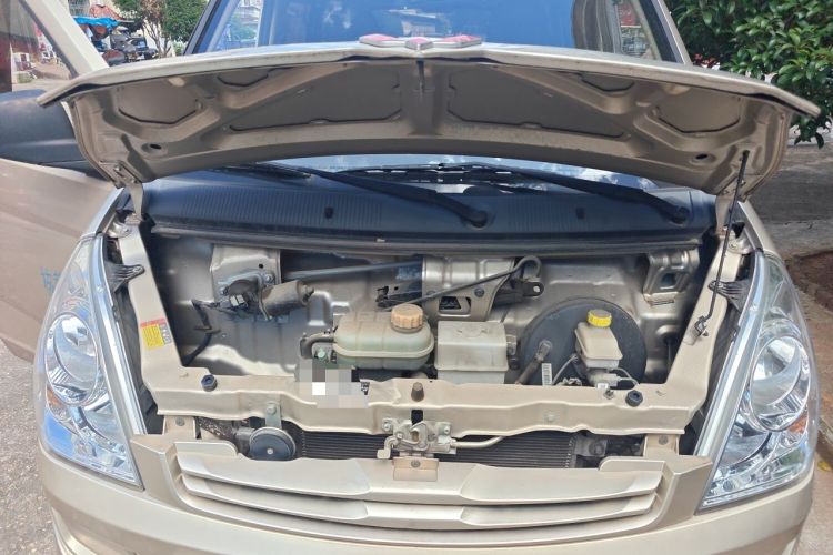 Used Wuling Rongguang S 2021 1.2L Base Model 7-Seater LSI Engine Bay