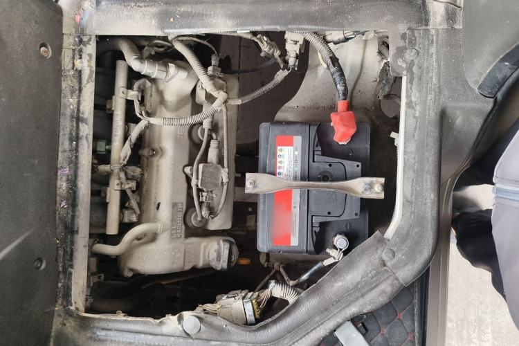 Used Wuling Rongguang S 2021 1.2L Base Model 7-Seater LSI Engine Bay Left