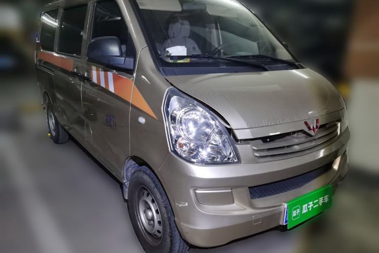 Used Wuling Rongguang S 2021 1.2L Base Model 7-Seater LSI Exterior 2