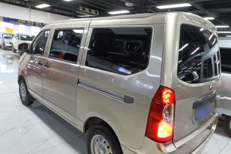Used Wuling Rongguang S 2021 1.2L Base Model 7-Seater LSI Exterior 2