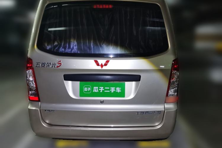 Used Wuling Rongguang S 2021 1.2L Base Model 7-Seater LSI Exterior 4