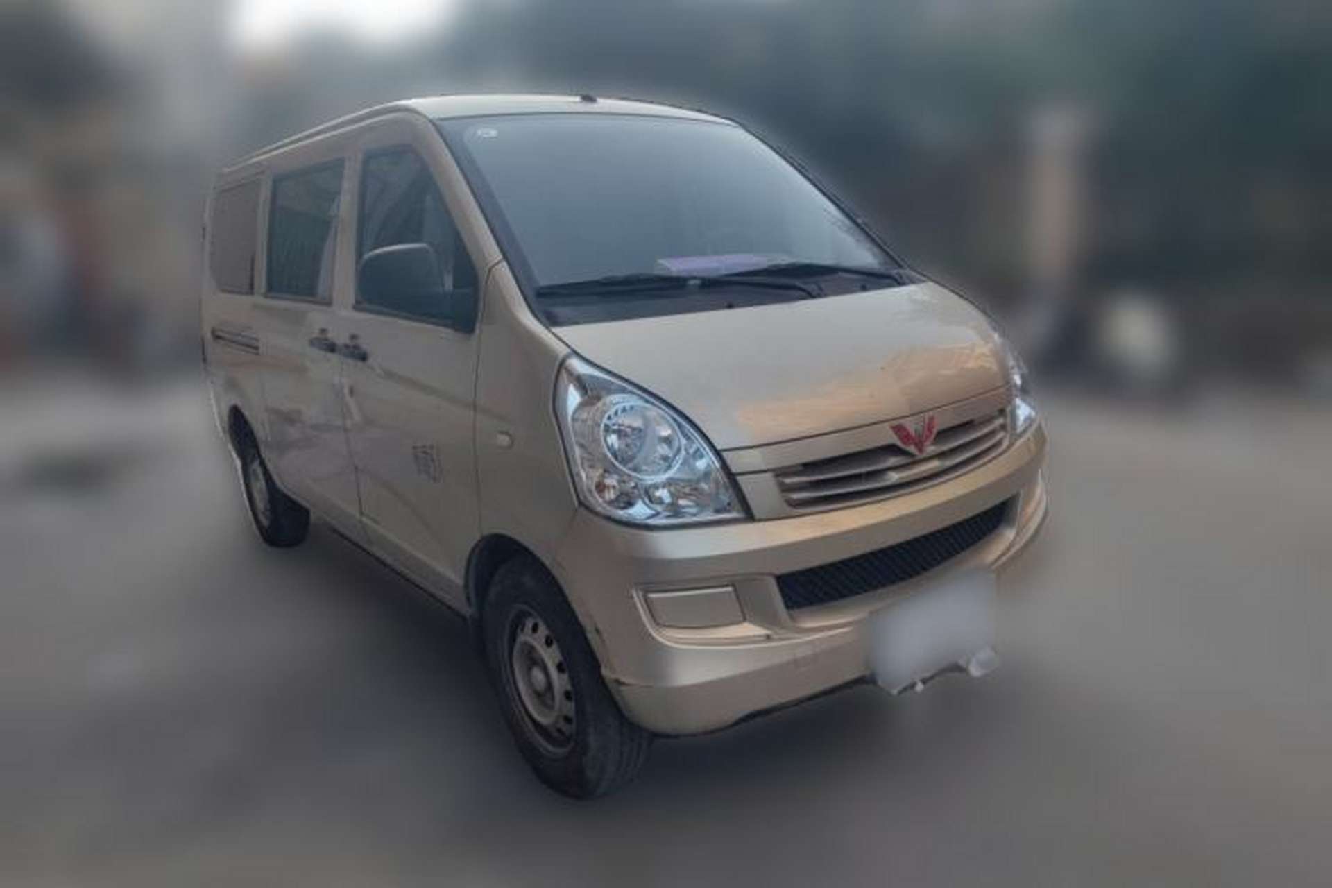 Used Wuling Rongguang S 2021 1.2L Base Model 5-Seater LSI Front Right 45 Deg