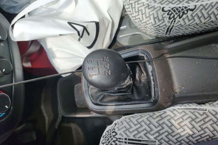 Used Wuling Rongguang S 2021 1.2L Base Model 5-Seater LSI Gear Lever