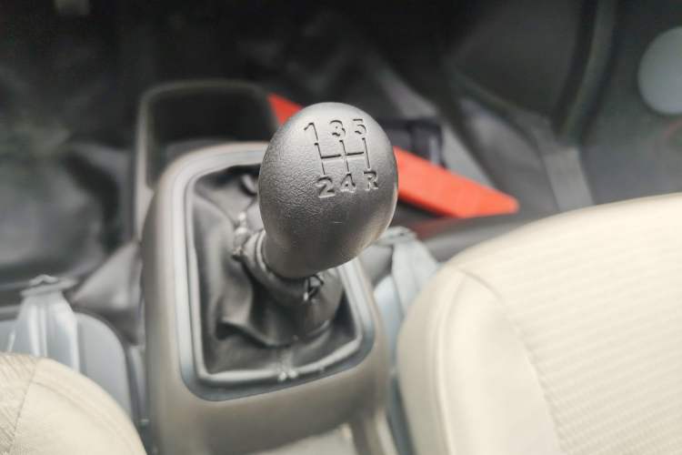 Used Wuling Rongguang S 2021 1.2L Base Model 7-Seater LSI Gear Lever