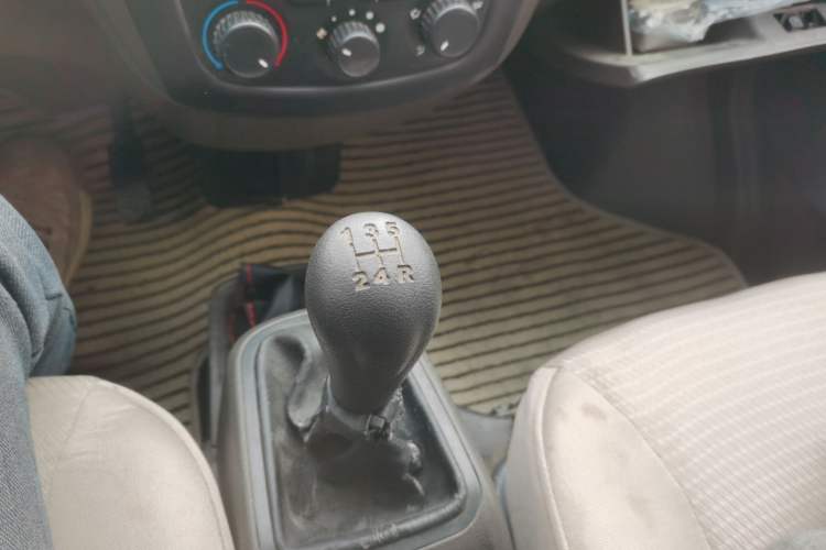 Used Wuling Rongguang S 2021 1.2L Base Model 7-Seater LSI Gear Lever