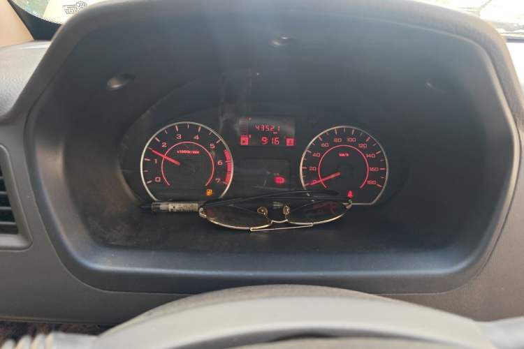 Used Wuling Rongguang S 2021 1.2L Base Model 7-Seater LSI Instrument Cluster