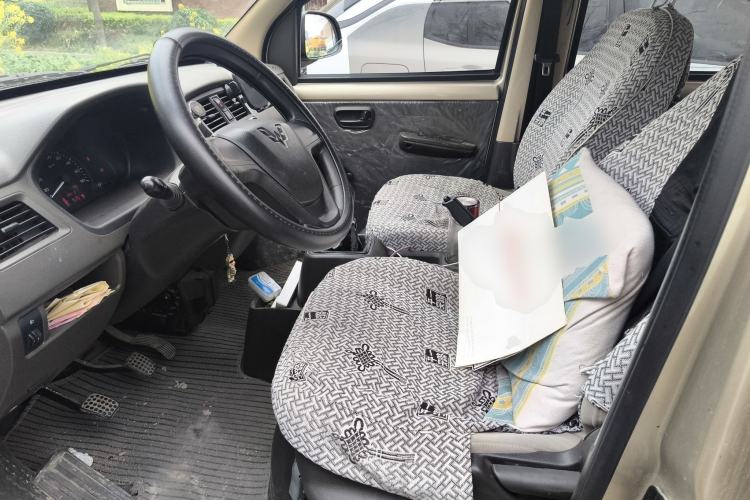 Used Wuling Rongguang S 2021 1.2L Base Model Window-Sealed 5-Seat LSI Car Left Front Seat