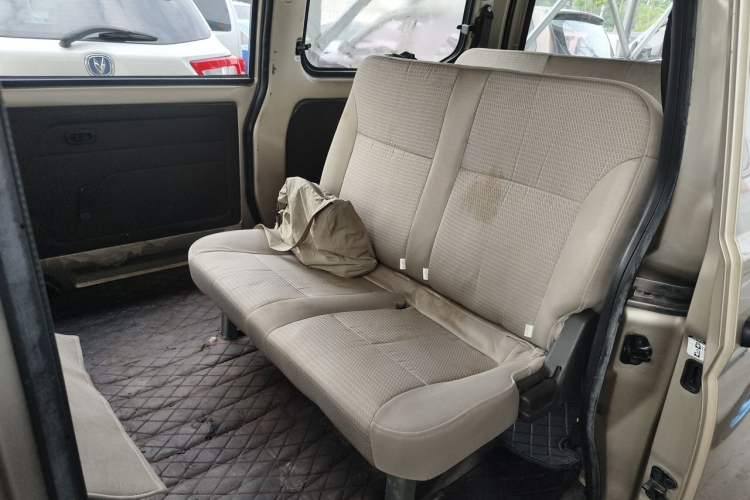 Used Wuling Rongguang S 2021 1.2L Base Model 7-Seater LSI Left Rear Seat