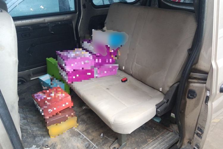 Used Wuling Rongguang S 2021 1.2L Base Model 7-Seater LSI Left Rear Seat