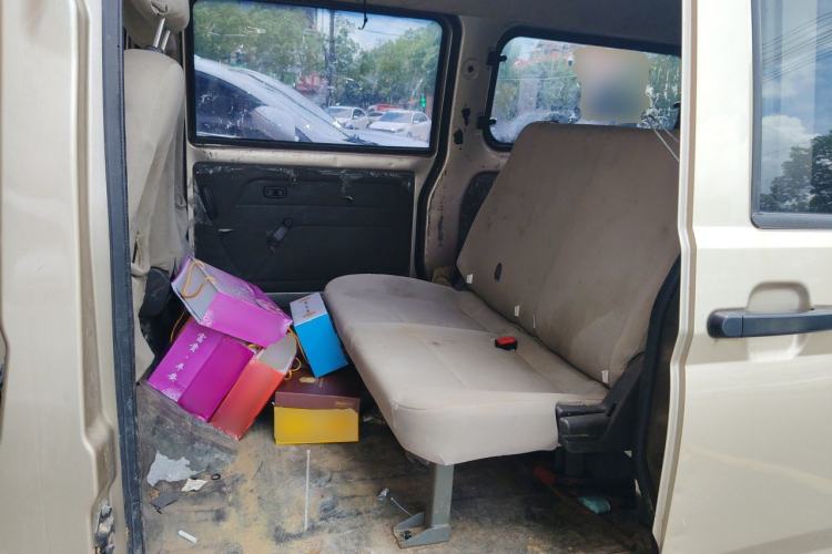 Used Wuling Rongguang S 2021 1.2L Base Model 7-Seater LSI Left Rear Seat