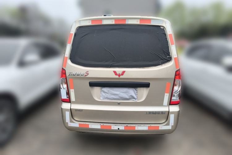 Used Wuling Rongguang S 2021 1.2L Base Model Window-Sealed 5-Seat LSI Car Rear
