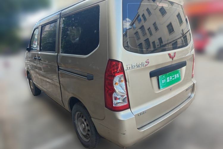 Used Wuling Rongguang S 2021 1.2L Base Model 7-Seater LSI Rear Left 45 Deg