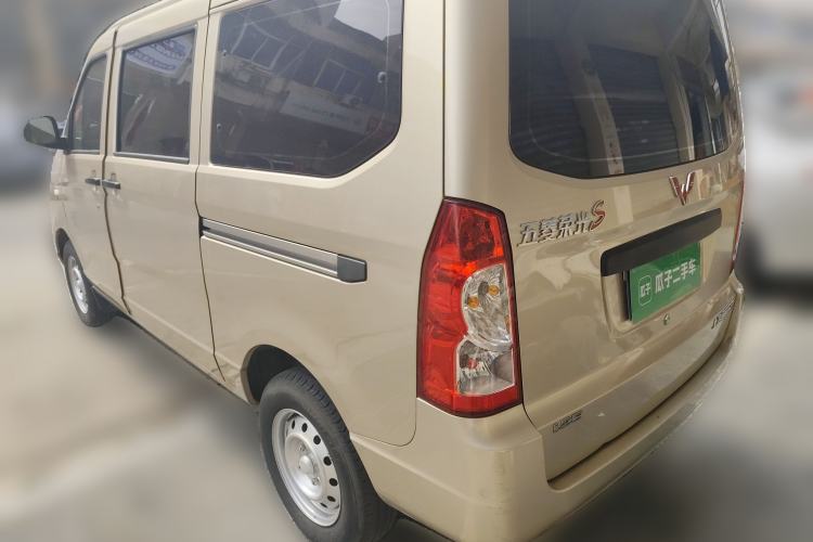 Used Wuling Rongguang S 2021 1.2L Base Model 7-Seater LSI Rear Left 45 Deg