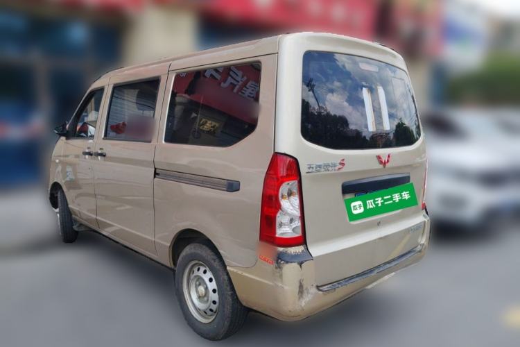 Used Wuling Rongguang S 2021 1.2L Base Model 7-Seater LSI Rear Left 45 Deg