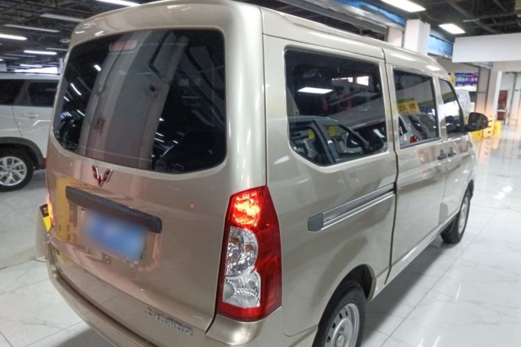 Used Wuling Rongguang S 2021 1.2L Base Model 7-Seater LSI Rear Right 45 Deg