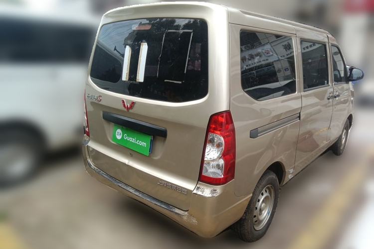 Used Wuling Rongguang S 2021 1.2L Base Model 7-Seater LSI Rear Right 45 Deg
