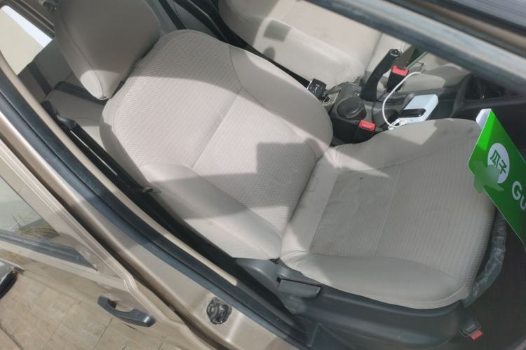Used Wuling Rongguang S 2021 1.2L Base Model 7-Seater LSI Right Front Seat