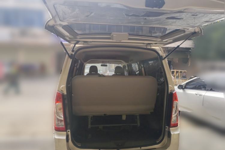 Used Wuling Rongguang S 2021 1.2L Base Model 7-Seater LSI Trunk