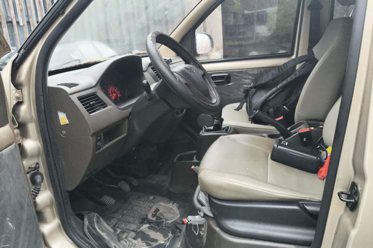 Used Wuling Rongguang S 2022 1.2L Standard Edition Air-Conditioned 5-Seater LSI Left Front Seat
