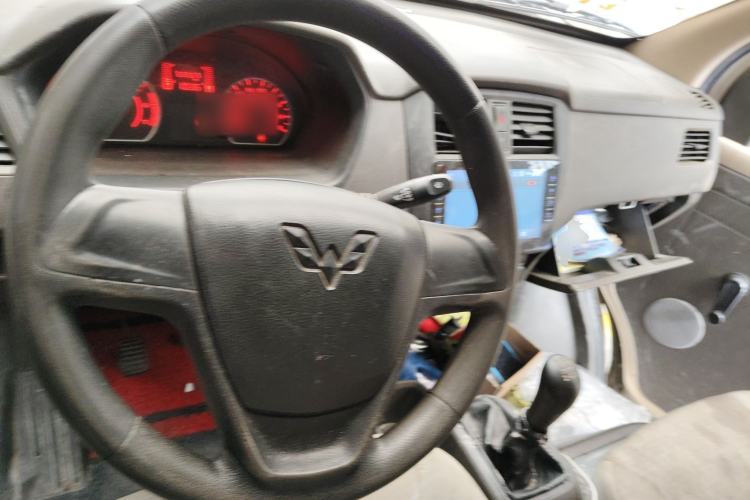 Used Wuling Rongguang S 2022 1.2L Base Version 5-Seater LSI Steering Wheel