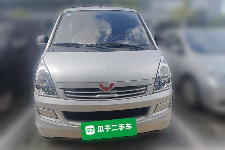 Used Wuling Rongguang S 2022 1.2L Base Model Window-Sealed 5-Seat LSI Car Exterior 1