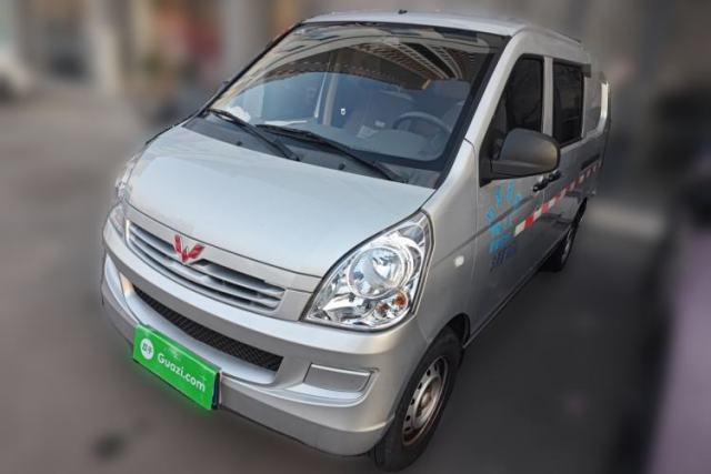 Used Wuling Rongguang S 2022 1.2L Base Model Window-Sealed 5-Seat LSI Car
