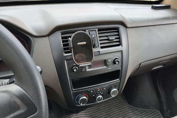 Used Wuling Rongguang S 2022 1.2L Base Model 7-Seater LSI Audio And AC Panel