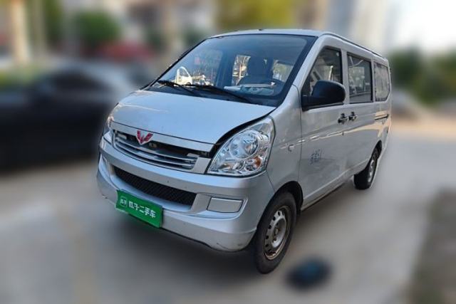 Wuling Rongguang S 2022 1.2L Base Version 5-Seater LSI usado