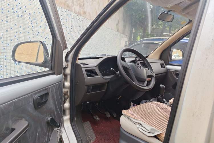 Used Wuling Rongguang S 2022 1.2L Basic Edition Enclosed-Window Vehicle 2 Seats LSI Driver Seat