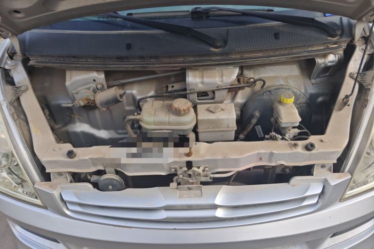 Used Wuling Rongguang S 2022 1.2L Standard Model Window-Sealed Car with Air Conditioning 2 Seats LSI Engine Bay
