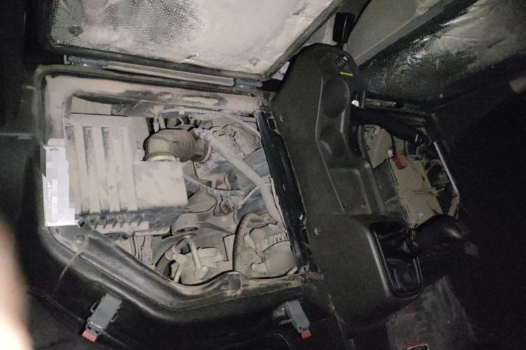 Used Wuling Rongguang S 2022 1.2L Base Version 5-Seater LSI Engine Bay