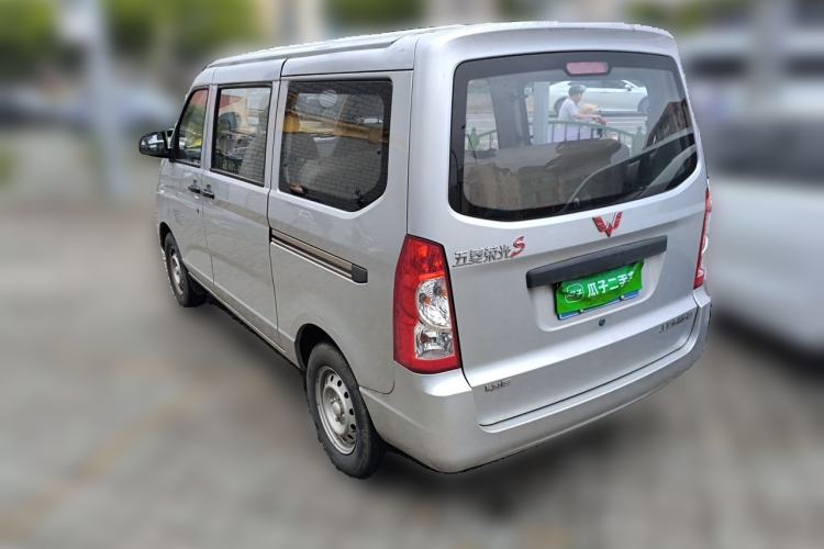 Used Wuling Rongguang S 2022 1.2L Base Model 7-Seater LSI Exterior 3