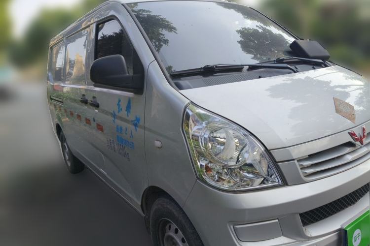 Used Wuling Rongguang S 2022 1.2L Basic Edition Enclosed-Window Vehicle 2 Seats LSI Front Right 45 Deg
