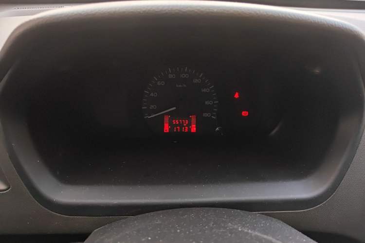 Used Wuling Rongguang S 2022 1.2L Base Model Window-Sealed 5-Seat LSI Car Instrument Cluster