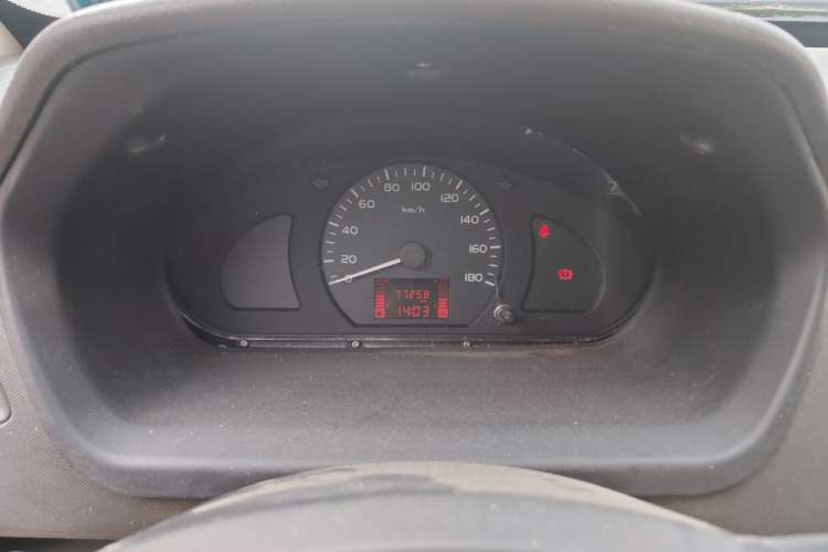 Used Wuling Rongguang S 2022 1.2L Standard Model Window-Sealed Car with Air Conditioning 2 Seats LSI Instrument Cluster
